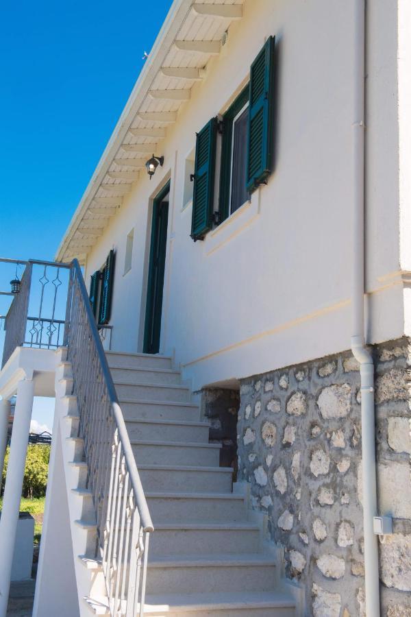 Boursinos Cozy Apartments Λευκάδα Εξωτερικό φωτογραφία